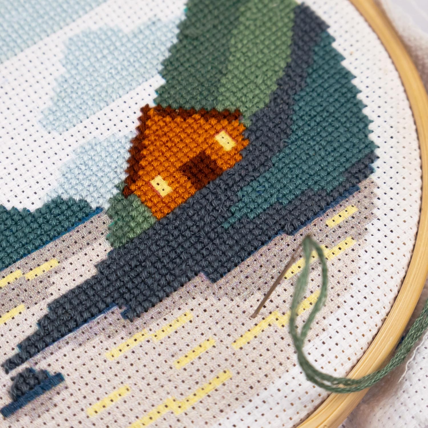 Cross Stitch Kit - Luxe Decor, Mountains - Image 2